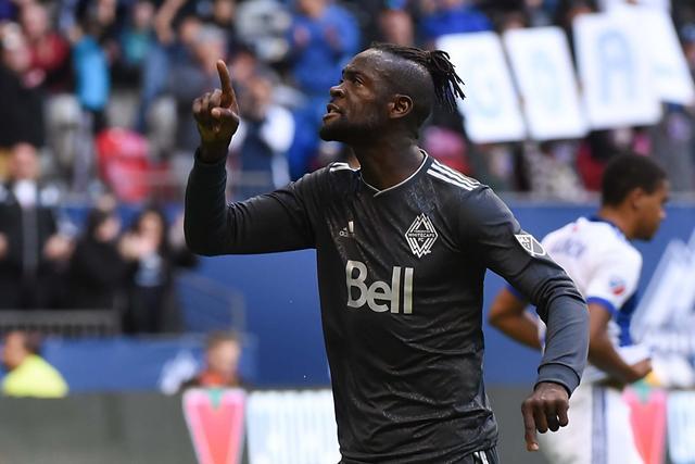 东契奇三双+三分准绝杀 独行侠险胜森林狼2-0