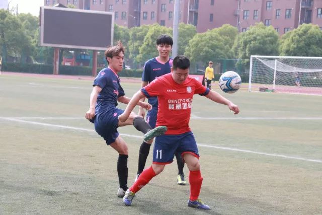 哈登23+8快船虐76人5连胜 步行者送奇才11连败