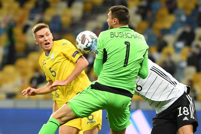 翟晓川19分首钢胜肯帝亚 吴前25分浙江胜深圳